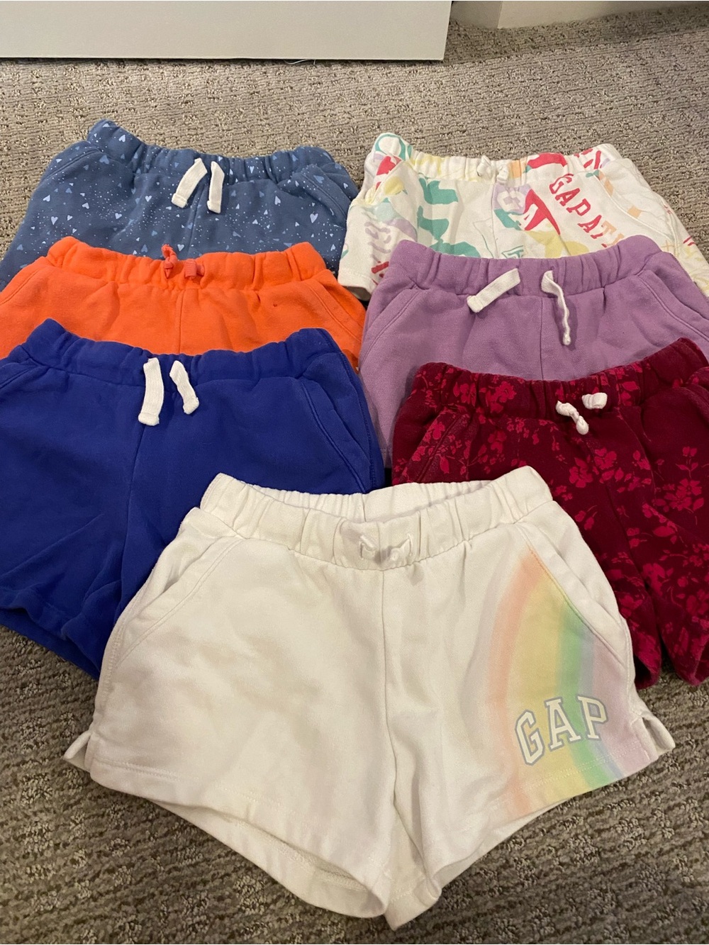 GAP Girls' Logo Cotton Shorts bundle size Small (6-7)